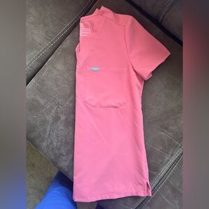 Figs coral Caterina top
